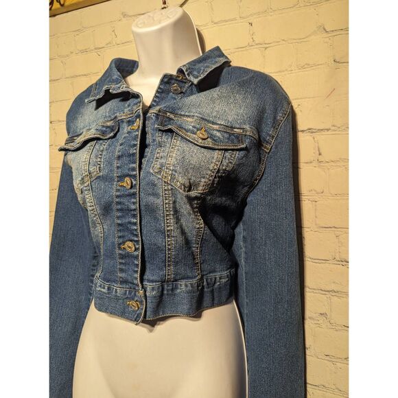 Love tree denim cropped fitted denim jacket lg* - Picture 2 of 4